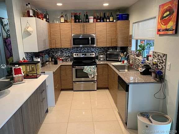 4th image of 530 NW 108th St