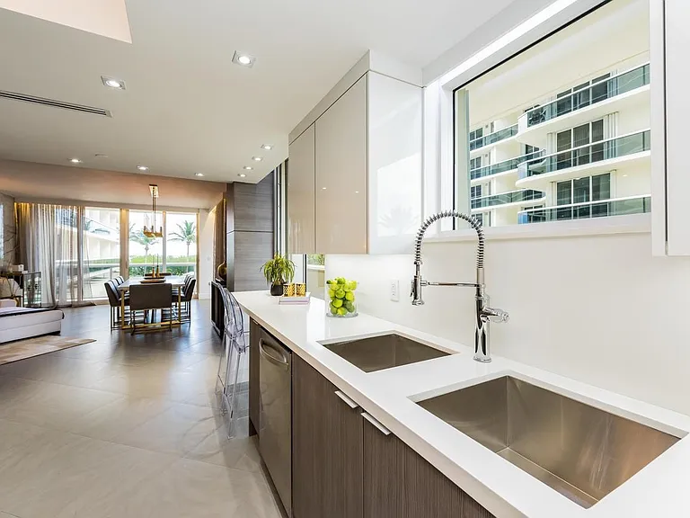 9595 Collins Ave #N2E — Photo 19