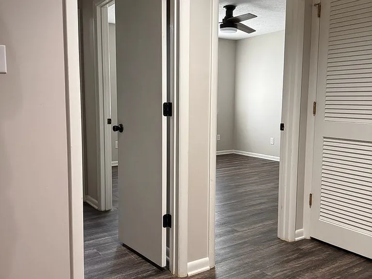 214 Walnut Ridge Dr — Photo 20