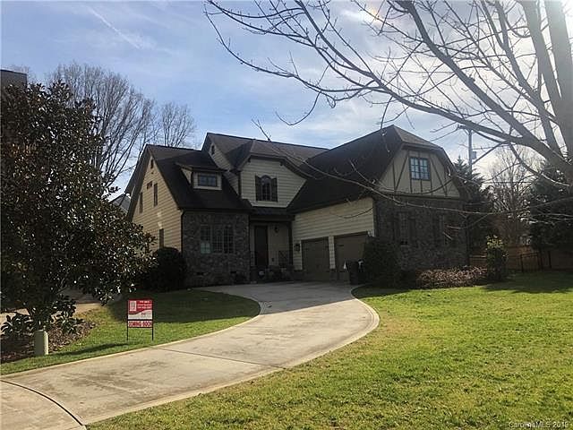 2nd image of 926 Mason Oaks Ct