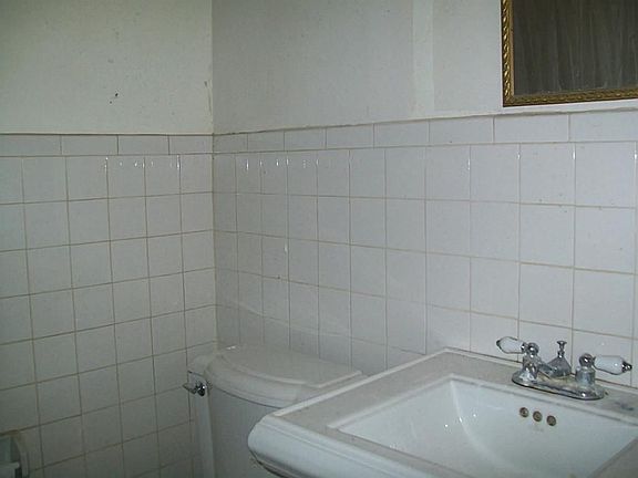 5th image of 5611 Tiffany Dr