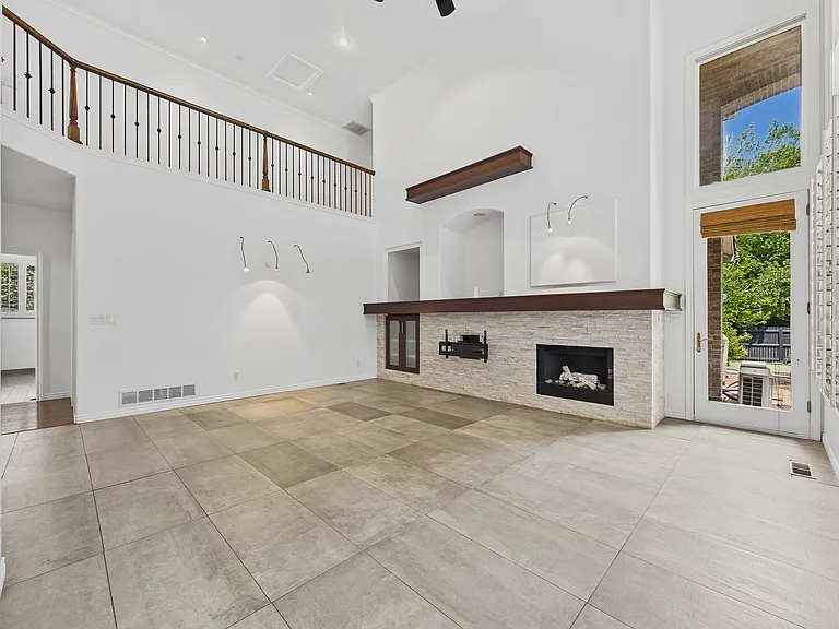 11672 E Berry Ave — Photo 27