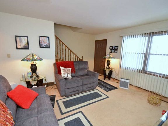 5th image of 2413 New Haven Ct