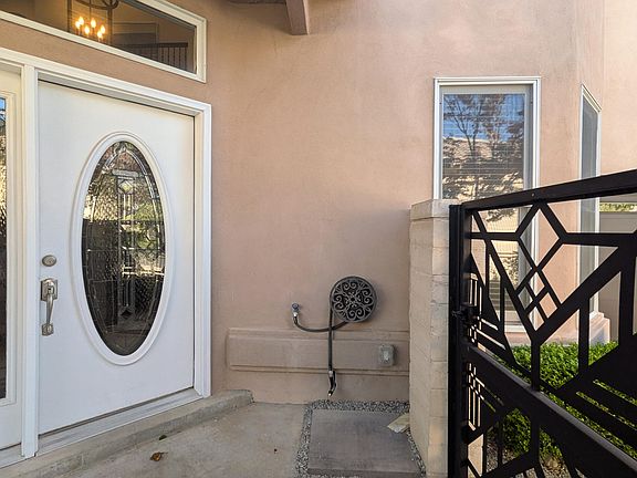 2nd image of 11216 Los Lagos NE