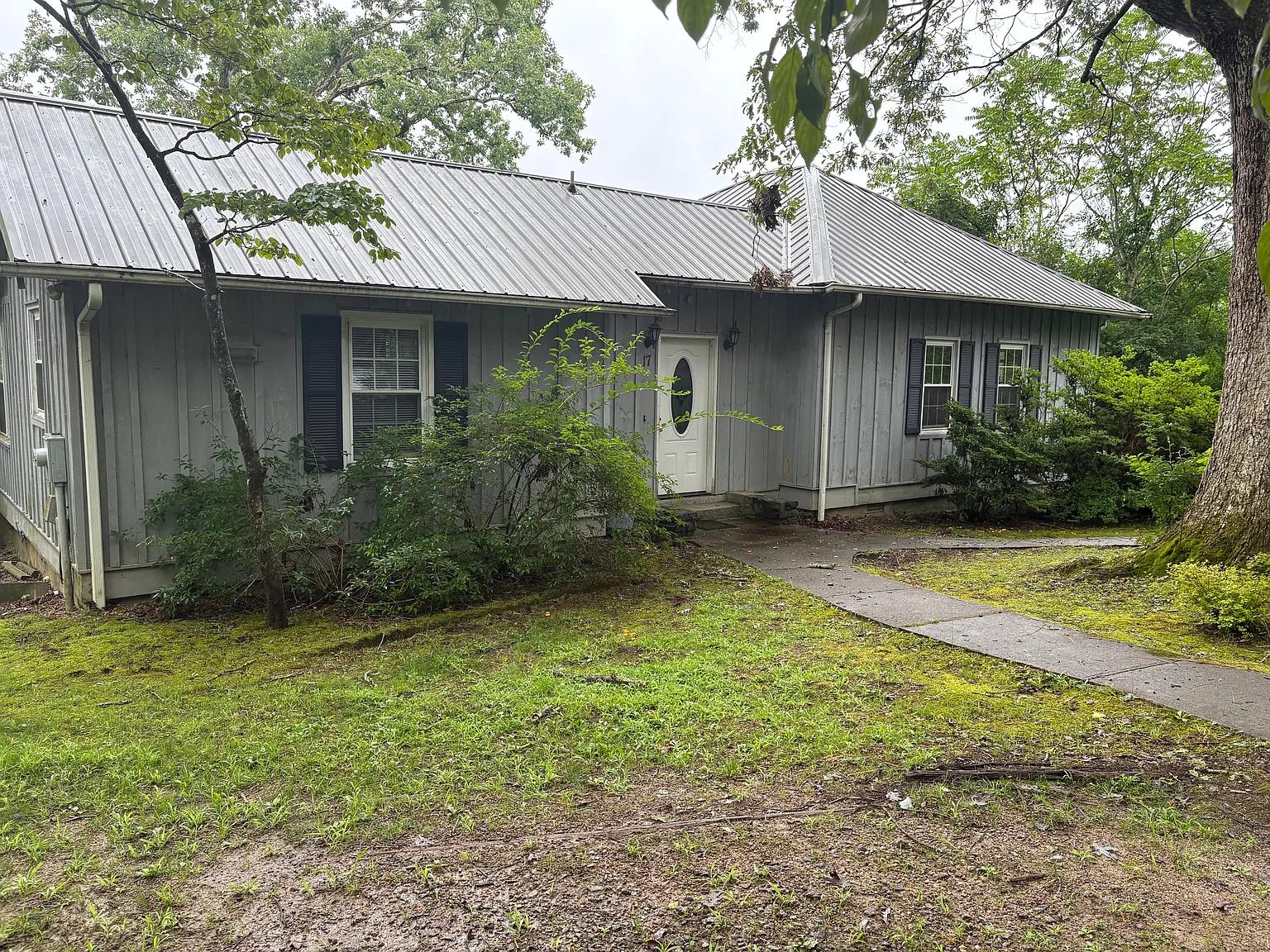 2 bed, 1140 sqft, $1,600 — Photo 1
