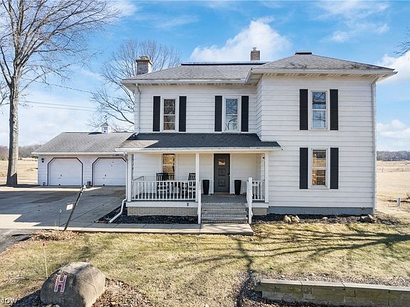 2nd image of 12450 Navarre Rd SW