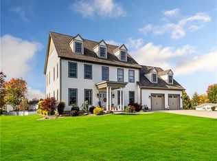 135 Blackstone Dr, New Castle, PA