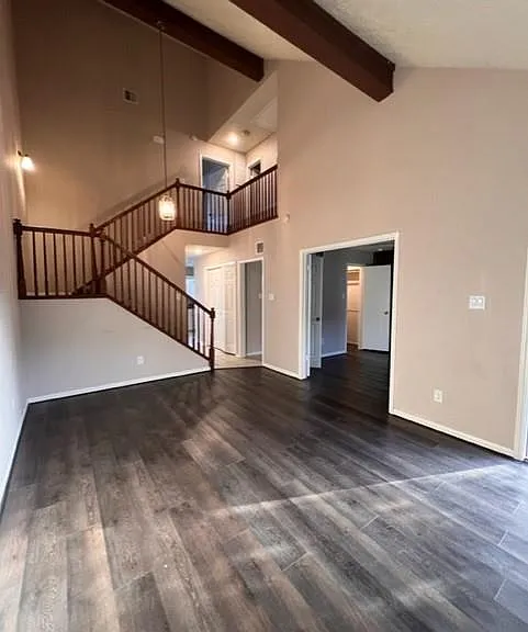 3010 Bee Cave Dr — Photo 1