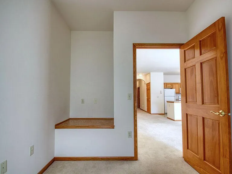 1420 Gabriel Dr #4 — Photo 9