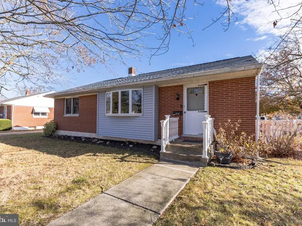 104 Patterson Ave, Gibbstown, NJ 08027