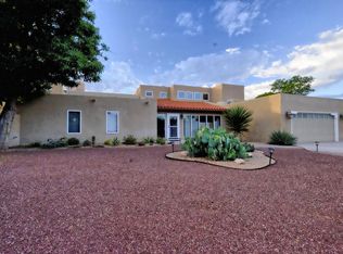 3620 Mateo Prado NW, Albuquerque, NM 87107