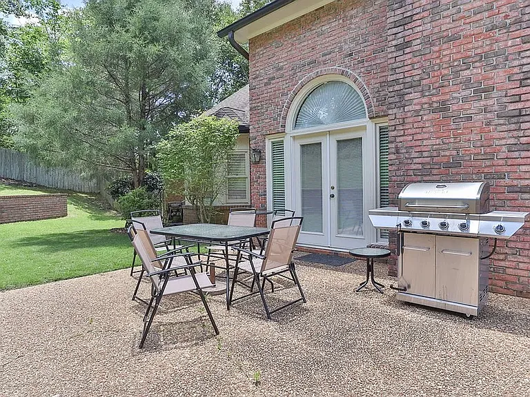 7 Bridgecreek Ct — Photo 11