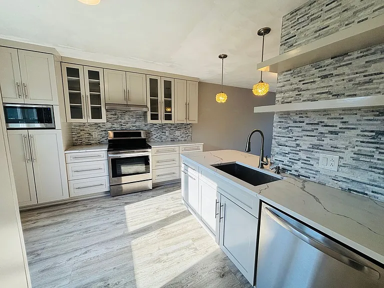 2508 Ridge Rd — Photo 10