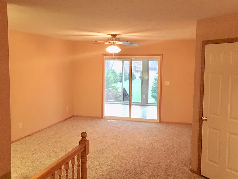 1204 S Ridge Cir — Photo 6