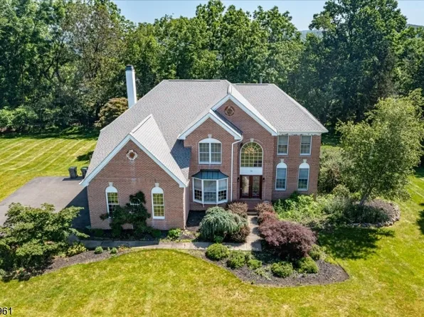 14 Kalan Farm Rd, Bethlehem Twp., NJ 08827