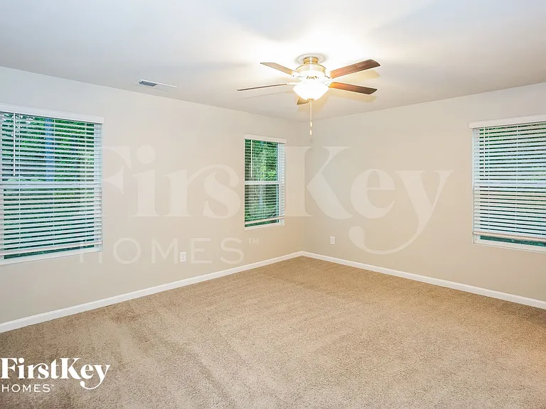 9421 Coddle Ct NW — Photo 10