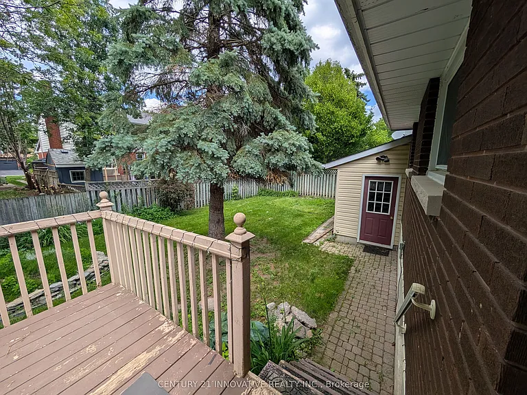 12 Kingsway Ct — Photo 25