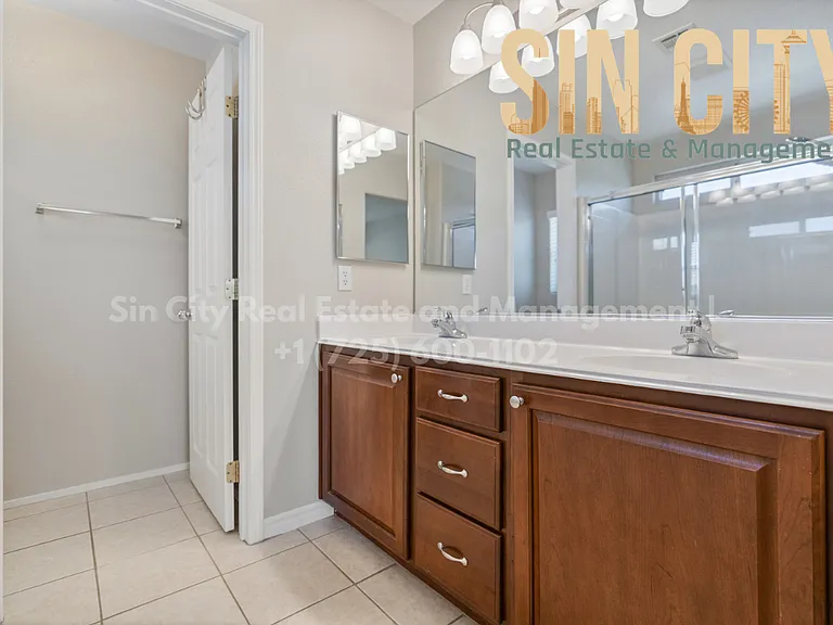 265 Wilted Jasmine Ct — Photo 14
