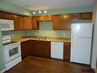 New kitchen and appliances