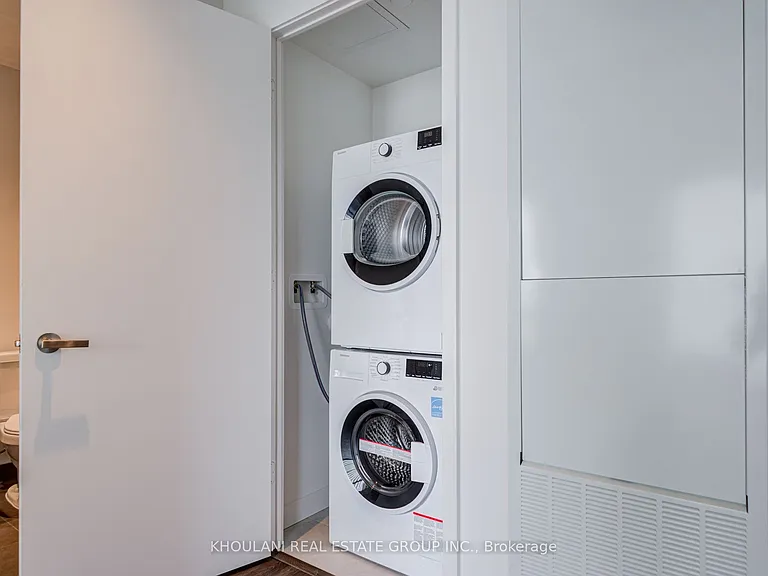 448 Burnhamthorpe Rd W #4906 — Photo 20