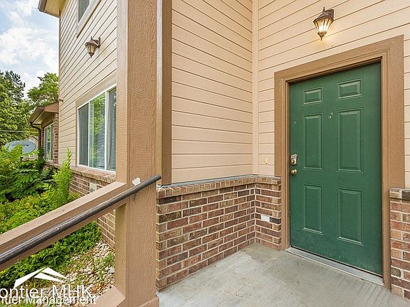 2nd image of 402 N 10th St #5837620