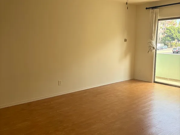 1520 Venice Blvd APT 4, Venice, CA 90291