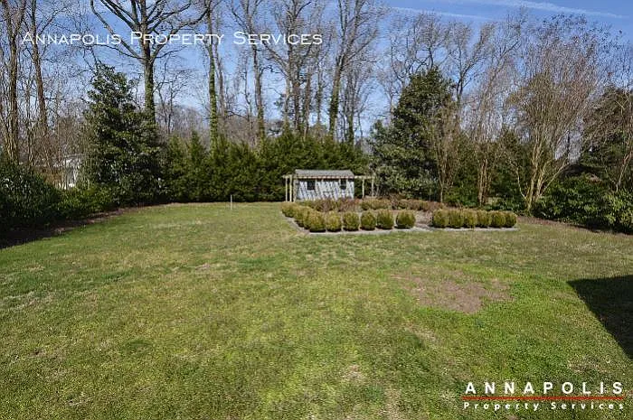 208 Avondale Cir — Photo 57