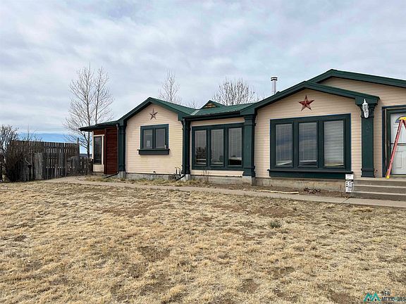 5th image of 24 Black Mesa Rd