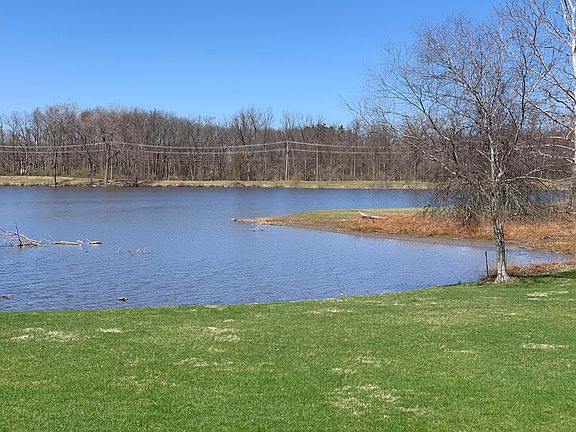 4th image of 705 Millstone Ln