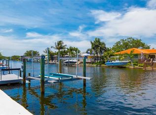 1401 49th Ave NE, Saint Petersburg, FL 33703