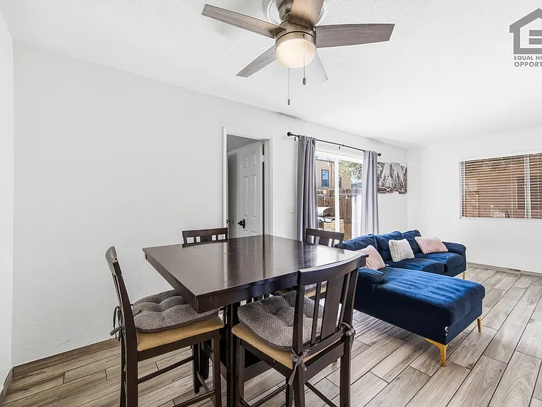 6011 W Townley Ave — Photo 16