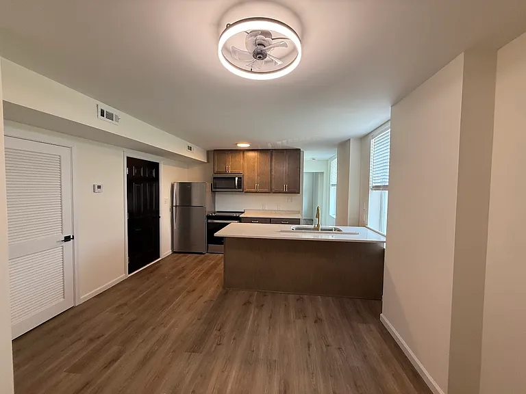 2900 Colerain Ave #5 — Photo 11