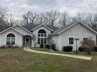 9 Janice Dr, Iberia, MO 65486