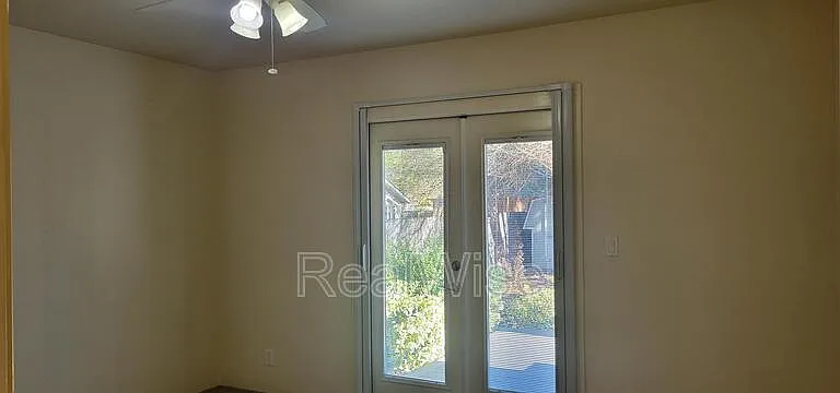 1267 Ironwood Dr — Photo 12