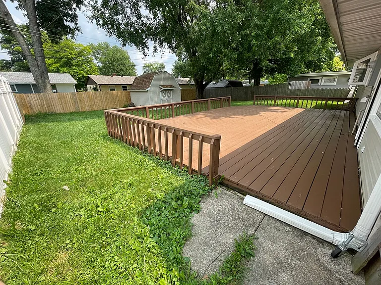 110 N Tyrone Dr — Photo 10