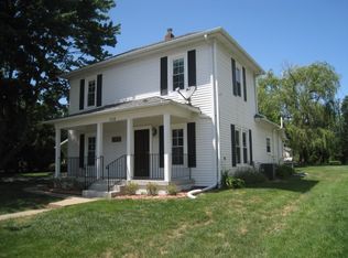 308 3rd St, Matherville, IL 61263