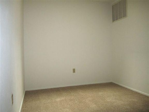 4th image of 5757 Martel Ave APT A08