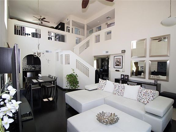 5th image of 12474 Paseo Rojo Dr