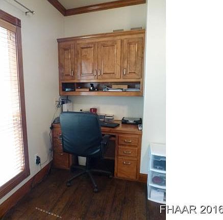 4th image of 328 Skyline Dr