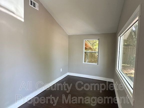 2nd image of 2310 Jerusalem St