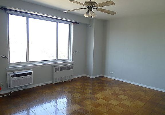 5th image of 400 Central Park W APT 19V