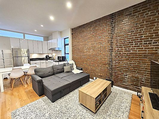 1st image of 101 Avenue A APT 3