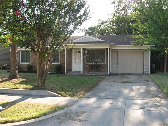 3rd image of 1506 Lackland St
