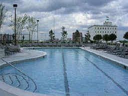 10th floor pool