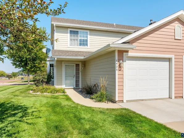 1425 N Conifer Pl, Sioux Falls, SD 57107