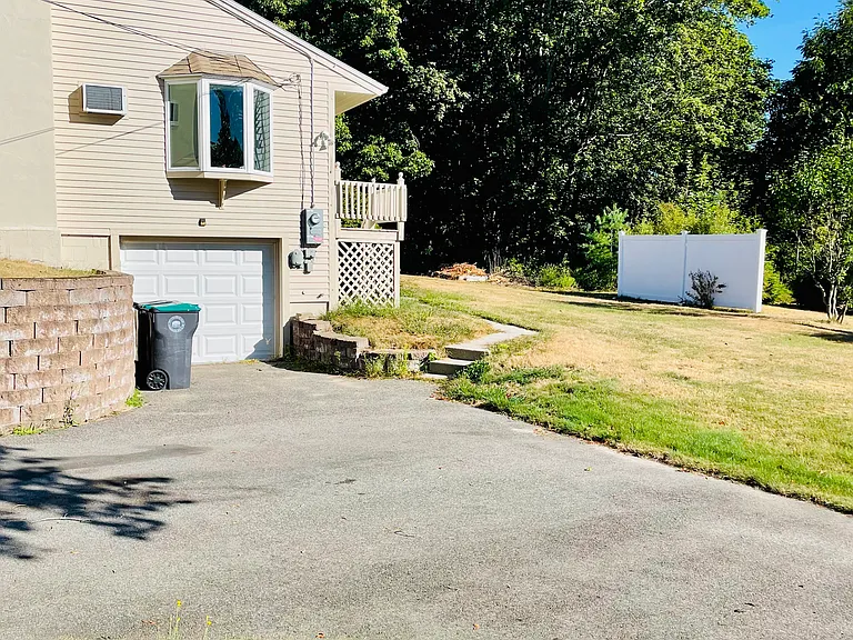 3 Longview Ter — Photo 11