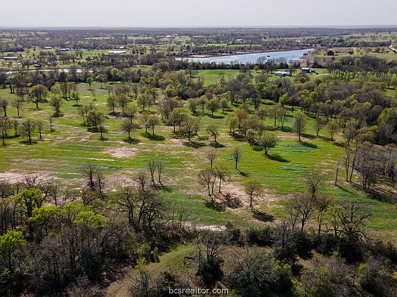3rd image of 8097 Sun Belt Rd