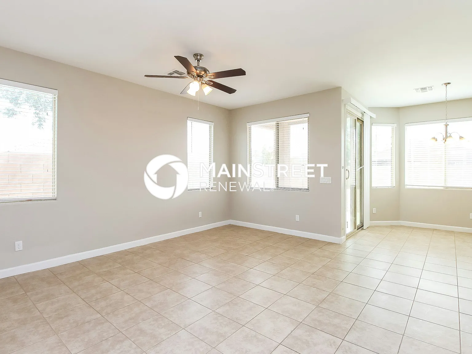 5035 E Sunstone Dr — Photo 4