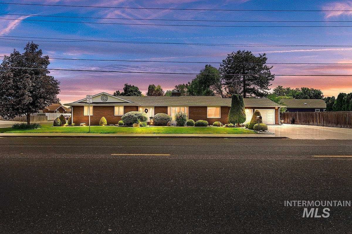 2090 Filer Ave E, Twin Falls, ID 83301 Zillow