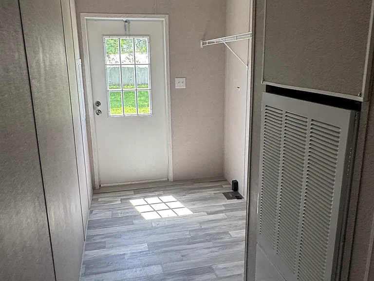 903 SW 24th St #903 — Photo 11